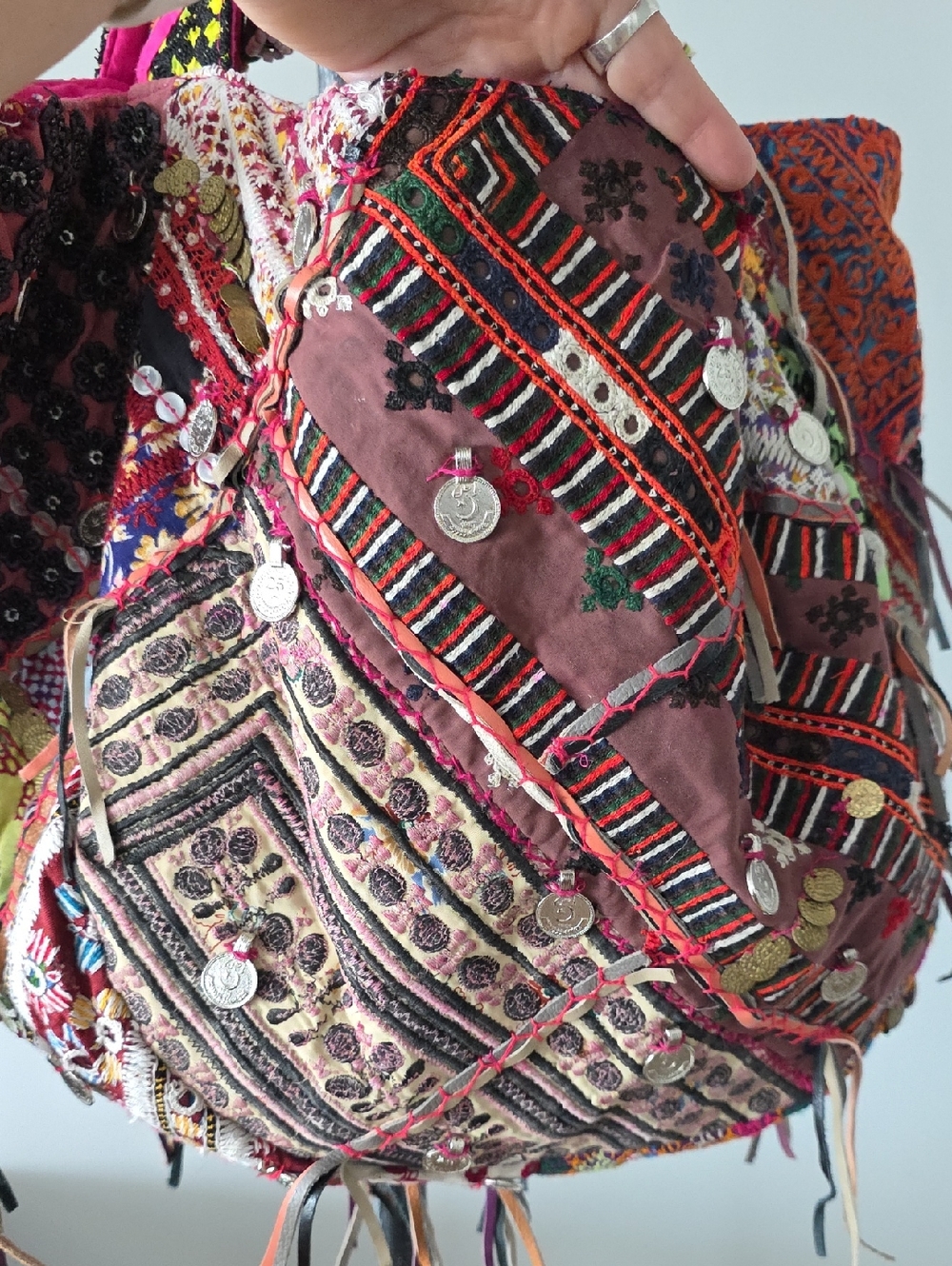 Boho Bold Embroidered Shoulder Tote Bag - Picture 8 of 16